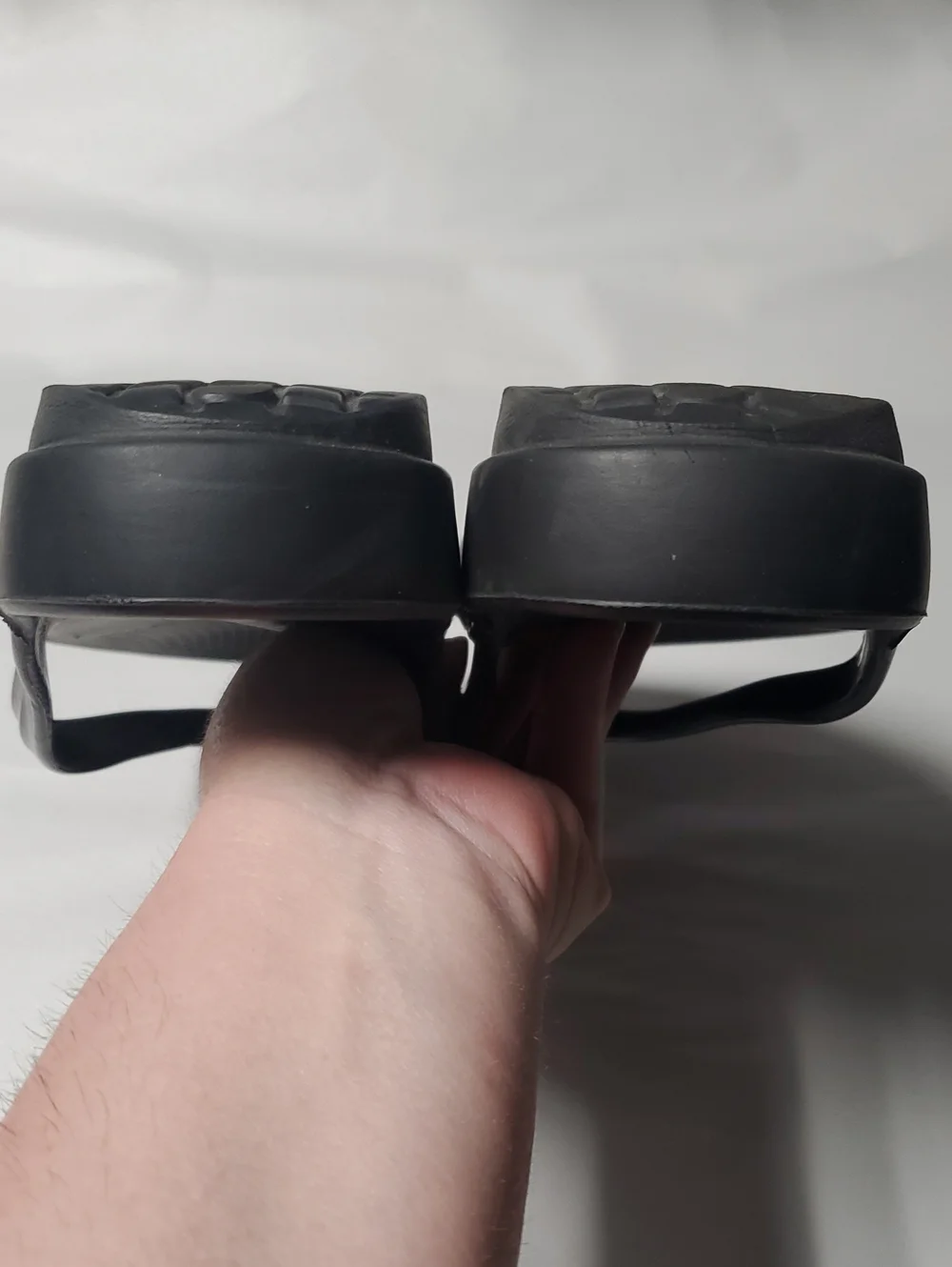 OOFOS OOlala Womens Black Thong Flip Flop Sandal Size 8 Recovery Performance